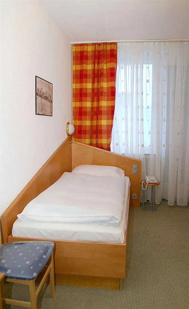 Hotel Paris Dusseldorf