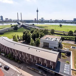 Jugendherberge Duesseldorf Hostel