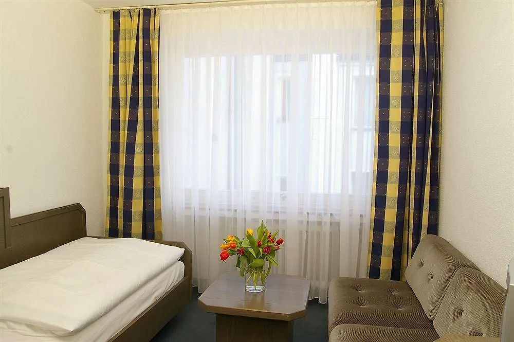 Hotel Paris Dusseldorf