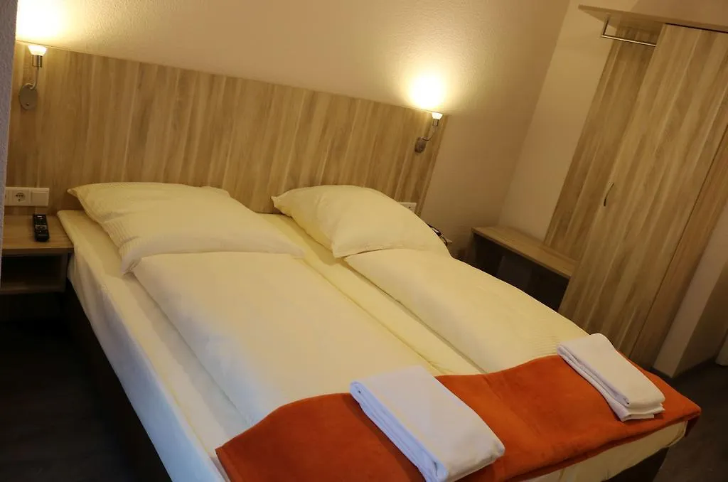 ***  Hotel Paris Düsseldorf Tyskland